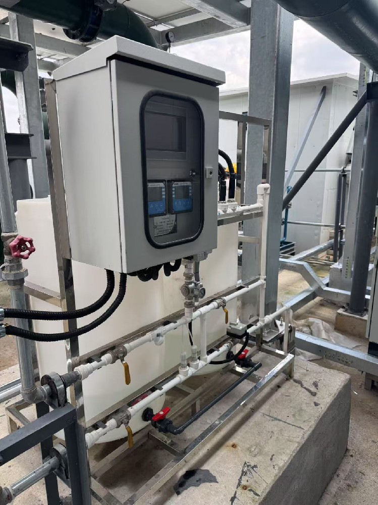 合作案例：上海某药厂与我司空调循环水加药装置